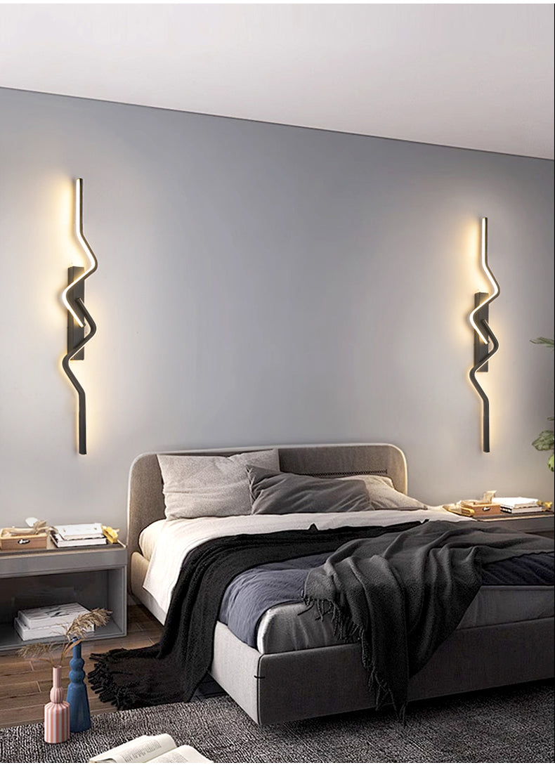 Abstract Line Designer Wall Lamp