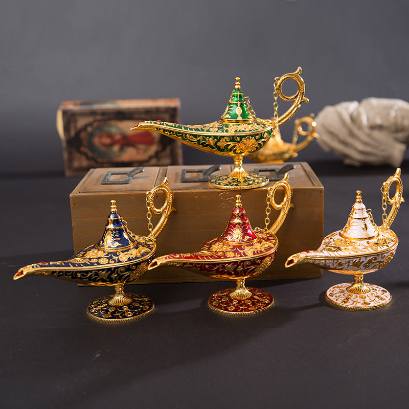 Aladdin Magic Lamp Décor