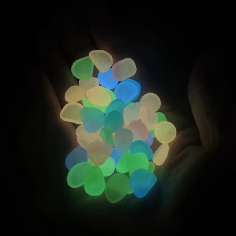 100PCS Glow Pebbles Garden Decoration