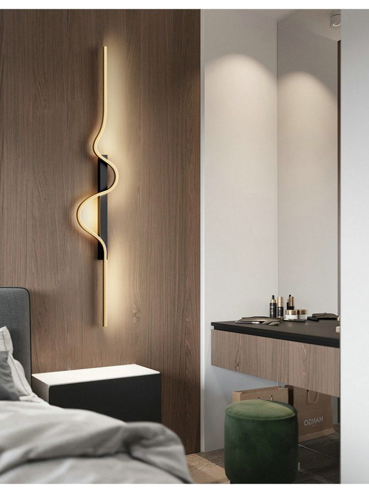 Resilience Post Modern Designer Wall Lamp