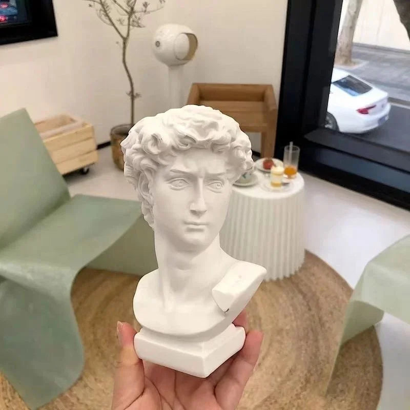 David Head Artistic Vase