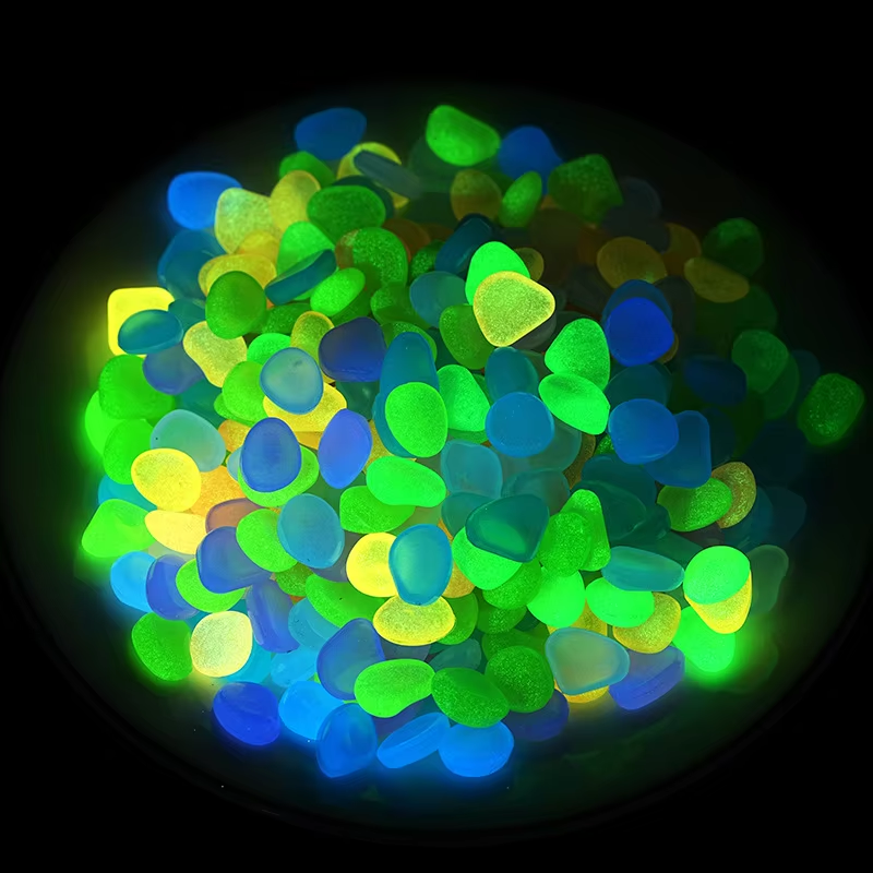 100PCS Glow Pebbles Garden Decoration