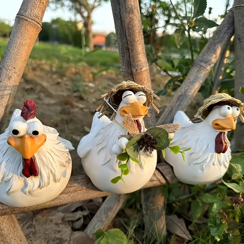 Funny Chicken Fence Decoration Statue