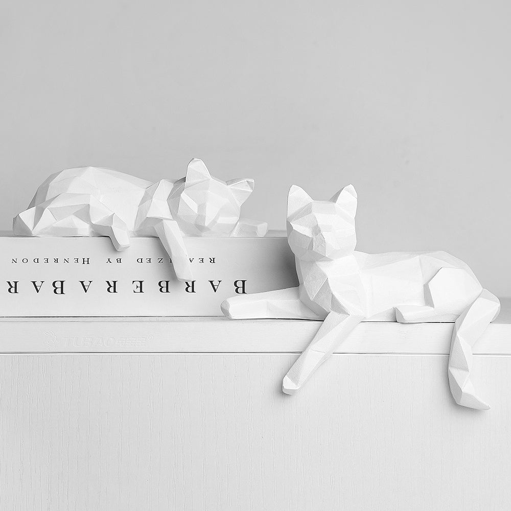 Geometric Nordic Cat Shelf Sculptures Set
