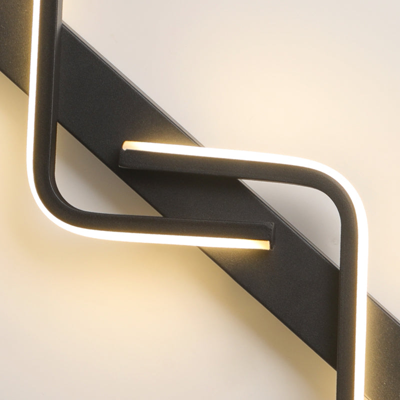 Abstract Line Designer Wall Lamp