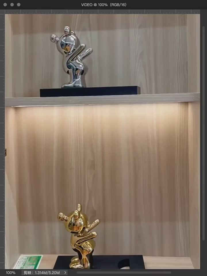 Teddy Bear Liquid Metal Wine Rack